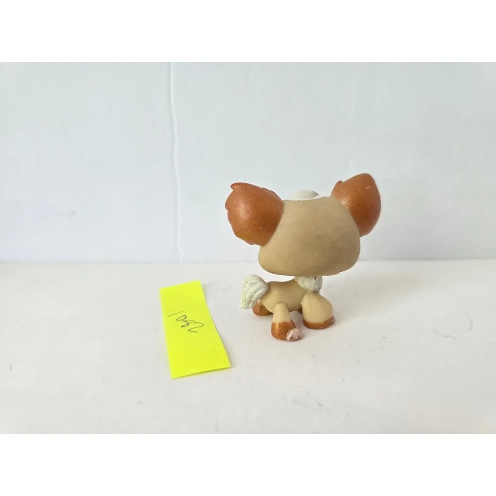 Littlest Pet Shop figure dog 1082 Chihuahua